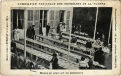 Repas en plein air en decembre