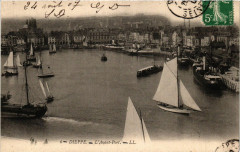 Dieppe L'Avant Port à Dieppe