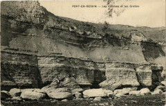 Port-en-Bessin Les Falaises et les Grottes -
													76 Seine Maritime
												