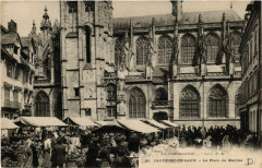 Caudebec en Caux-La Place du Marché