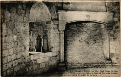 Rouen-Tour Jeanne d'Arc-Salle au premier à Rouen
