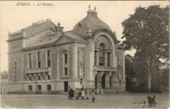 Evreux-Le Théatre à Évreux