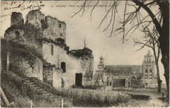 Gisors - Tour du Gonverneur et Eglise à Gisors