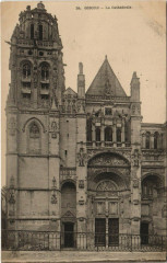 Gisors - La Cathedrale à Gisors