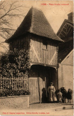Lyre - Vieux Porche normand