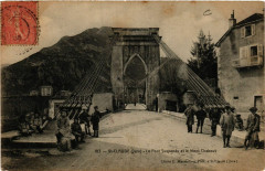 Saint-Claude - Le Pont Suspendu et le Mont Chabout - Jura à Saint-Claude