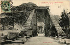 Saint-Claude - Entrée du Pont Suspendu - Jura à Saint-Claude