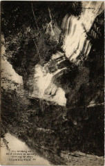 Cour du Herisson Cascade en eventail à Our