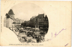 Lons-le-Saunier - Place de la Liberte à Lons-le-Saunier