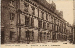 Besancon Grande Rue et Palais Granvelle France à Besançon