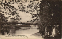 Besancon Le Doubs en aval du Pont de la Republique France à Besançon