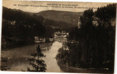 Frontiere Franco-Suisse - Bassins du Doubs Rochers de la Vierge à Doubs