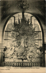 Vasoul - La Gleire' vieille sculptire sur bois dans l'Eglise -
													70 Haute Saône
												