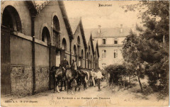 Militaire - Belfort - Le Pansage a la Caserne des Dragons à Belfort