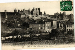 Cité de Carcassonne-Vue générale Ouest à Carcassonne