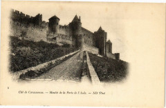 Cité de Carcassonne-Montée de la Porte de l'Aude à Carcassonne