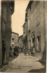 Bizu-Rue de la Poste -
													11 Aude
												