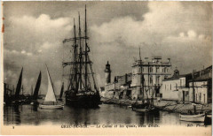 Grau-du-Roi - Le Canal et les quais Rive droite