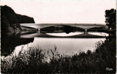 Autet - Le Pont sur la Saone à Ur