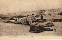 La Courtine Le fusil mitrailleur France à La Courtine
