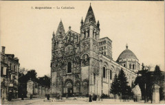 Angouleme- La Cathedrale France à Angoulême
