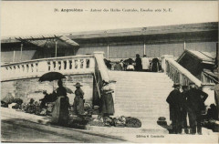 Angouleme- Autour des Halles Centrales France à Angoulême