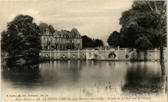 Deux Chevres - Le Petit Chene pres Mazieres en Gatine - Facade du