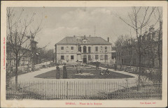 Epinal, Place de la Bourse Cp 0393 Pr à Épinal