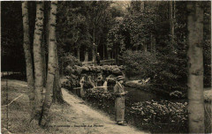 Carte postale ancienne Bois de Vincennes - Cascade (La Pêche)
                                                                     à Paris 12e
                                