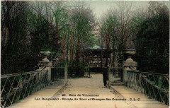 Bois de Vincennes - Lac Daumesnil - Entrée du Pont et Kiosque des Concerts à Paris 12e