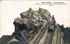 Luna Park - Scenic Railway à Paris 17e