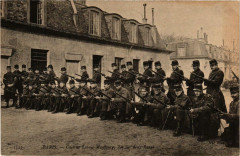 Paris 7e Caserne Latour-Maubourg. Tir sur deux rangs Nd Phot à Paris 7e