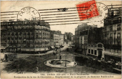 Place Rambouillet - Perspective de la rue de Charenton à Paris 12e