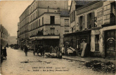 Crue de la Seine - Rue de Bercy (Meubles dehors) à Paris 12e