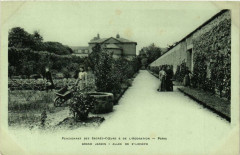 Pensionnat des Sacrés-Coeurs & de l'Adoration - Grand Jardin - Allée de Saint-Joseph à Paris 12e