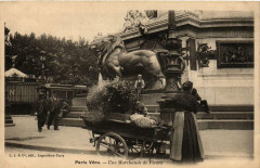 Carte postale ancienne Paris Vécu. Une Marchande de Fleurs
                                                                     à Paris
                                
