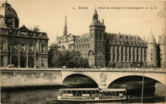 Paris 1e Pont au Change et Conciergerie à Paris 1er