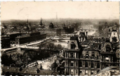 Paris (4e) vue générale des sept ponts à Paris 4e