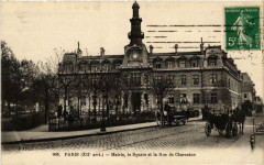 Carte postale ancienne Mairie, le Square et la Rue de Charenton
                                                                     à Paris 12e
                                