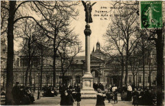 Paris 3e Square des Arts et Metiers ed. C.M -
																					75003 Paris 3e
																			