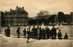 Paris 6e Le Grand Bassin du Luxembourg ed. P.P.C à Paris 6e