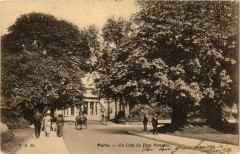Carte postale ancienne Un Coin du Parc Monceau
                                                                     à Paris 8e
                                