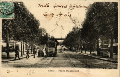 Carte postale ancienne Place Daumesnil
                                                                     à Paris 12e
                                