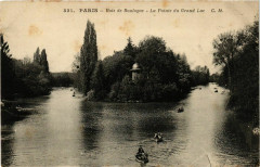 Carte postale ancienne Bois de Boulogne - La Pointe du Grand Lac
                                                                     à Paris 16e
                                