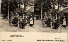 Carte postale ancienne Jardin d'Acclimatation - Départ de la Voiture à Autruche
                                                                     à Neuilly-sur-Seine
                                