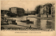 Carte postale ancienne La Seine en amont de la Cité
                                                                     à Paris 5e
                                