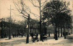 Porte Dorée - Sortie, vers le Bois de Vincennes à Paris 12e