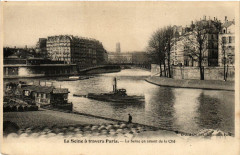 Carte postale ancienne La Seine en amont de la Cité
                                                                     à Paris 5e
                                