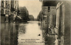 Paris Les Inondations 46 Rue de la Pepiniere et Place de Rome à Paris