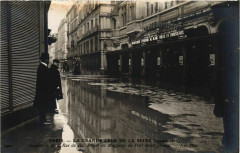 Paris La Grande Crue de la Seine 1910 Rue du Bac à Paris